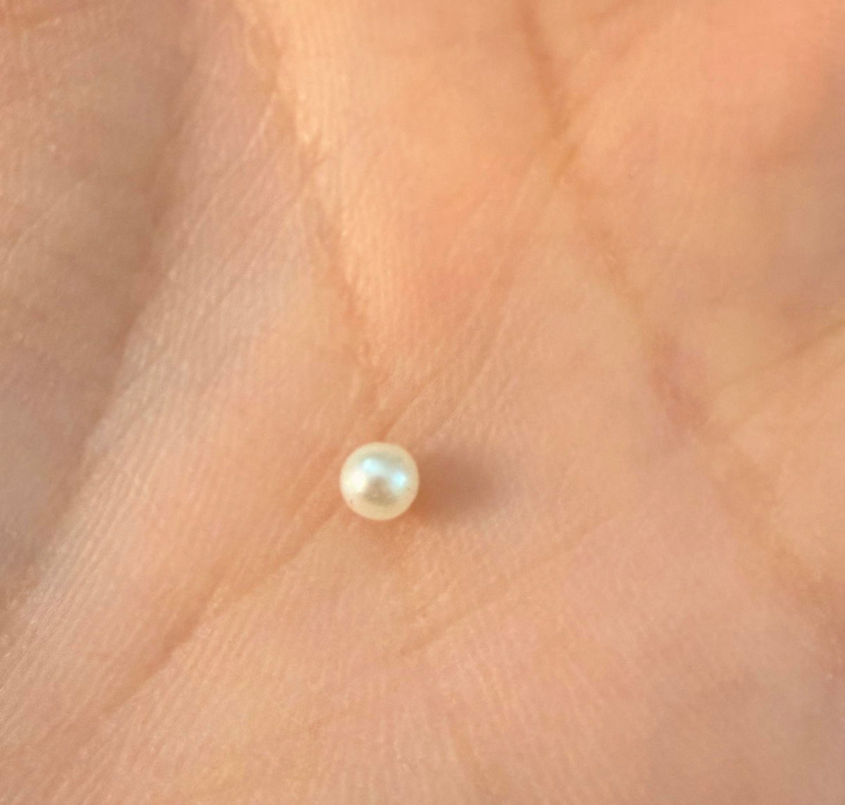 Pearl Charm