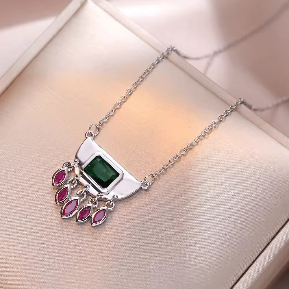 Lunar drop Necklace - PINKXLUXE