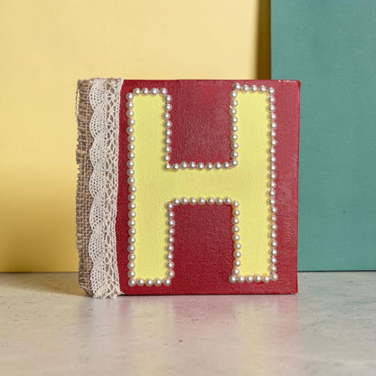 Alphabet  H Canvas