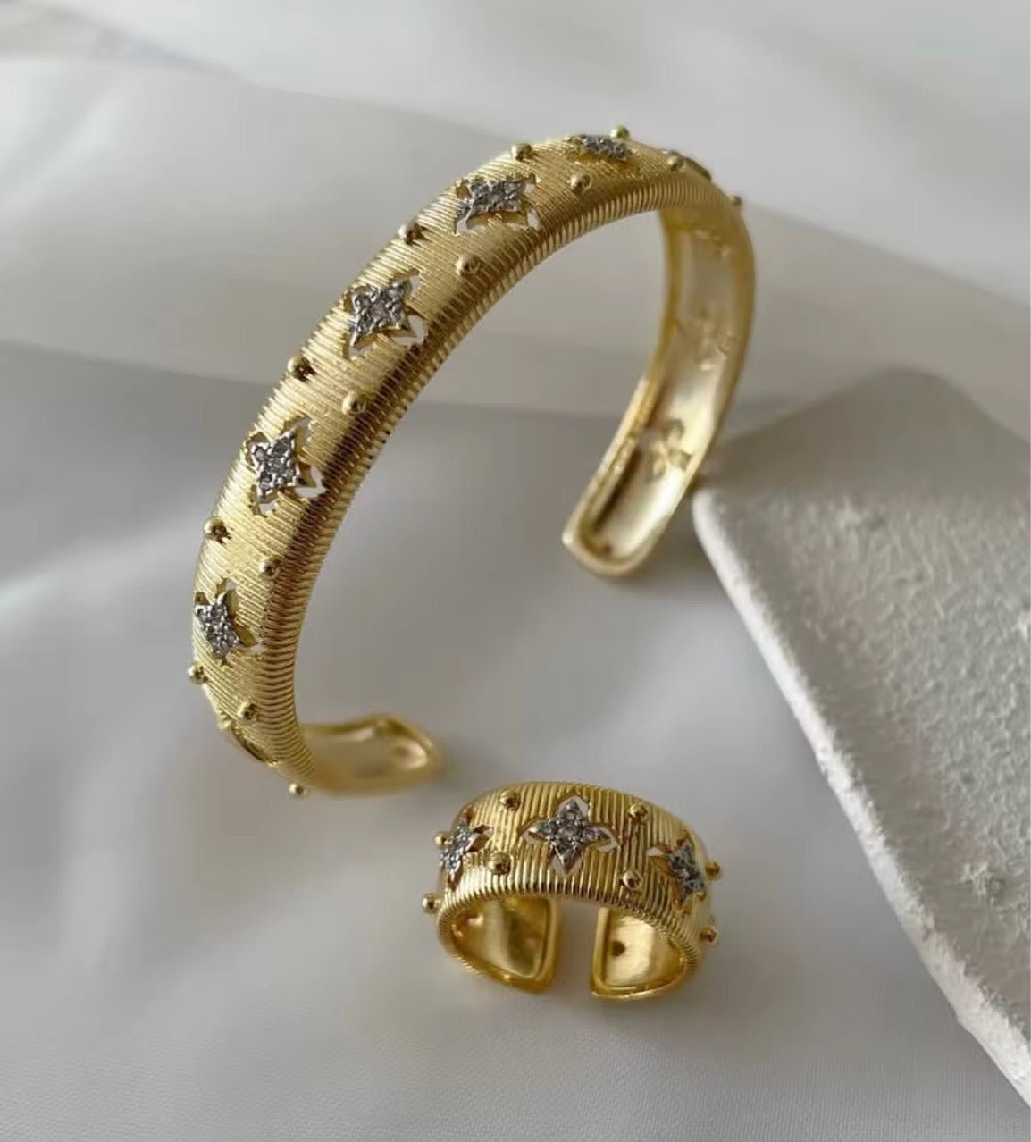 Star Line Ring - PINKXLUXE